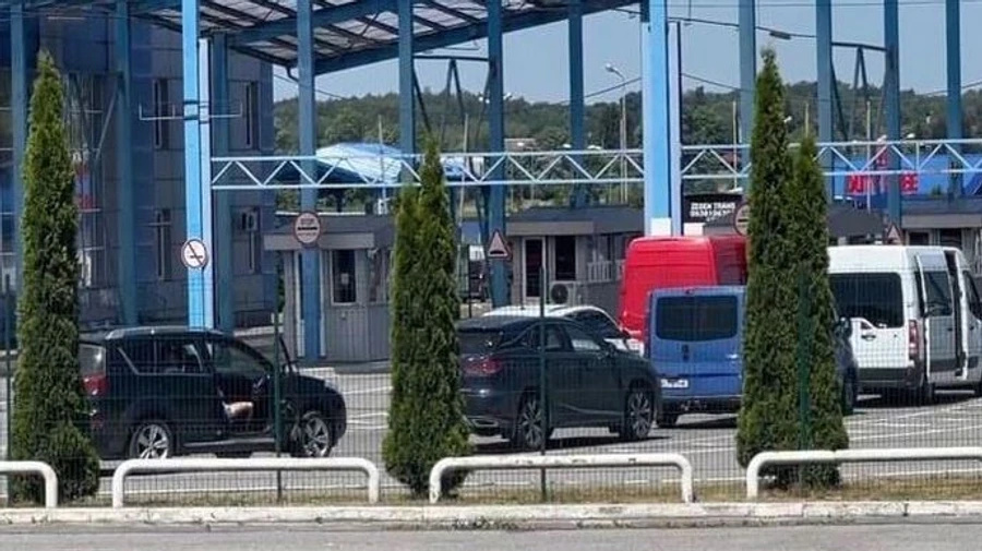 Двойное гражданство: в ГПСУ разъяснили, как пересечь границу с другим паспортом