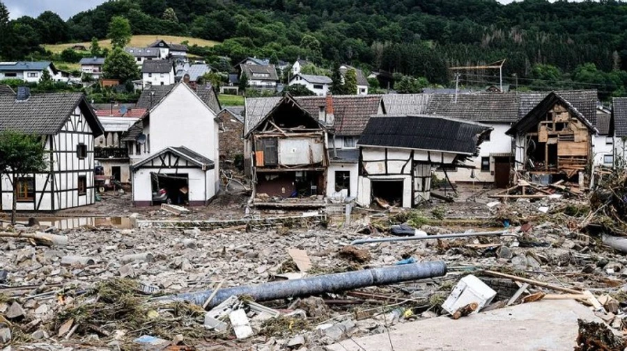 Пострадавшие от катастрофического наводнения регионы Германии готовятся к новым ливням