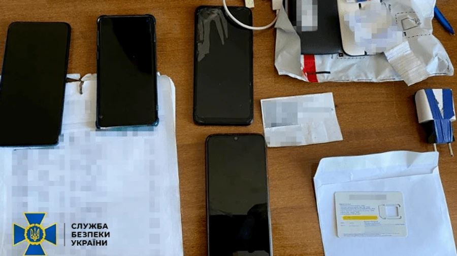 Двоє ув’язнених організували схему і вкрали мільйон гривень через поштового оператора 