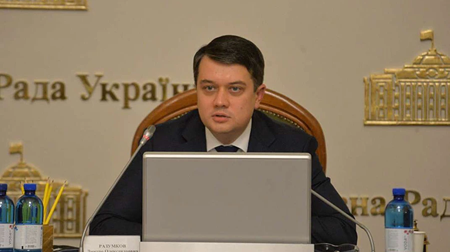 Закон о наказании за ложь в декларации отправили на подпись Зеленскому