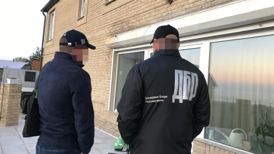 Закупівля неякісних бронежилетів: ексзаступнику міністра оборони повідомили про підозру