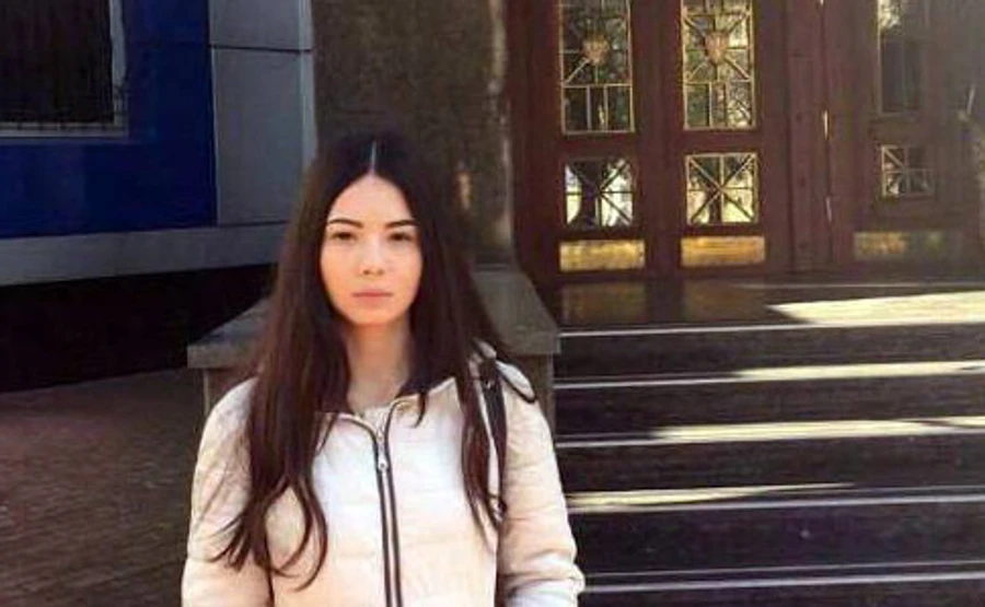 Tinder-скандал з домаганням студентки: про підозру повідомили 2 особам