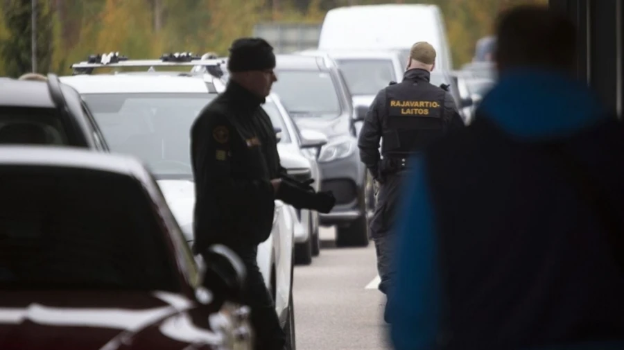 Германия хочет ужесточить визовые ограничения для россиян в Шенгене