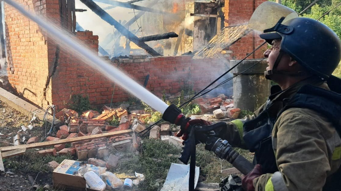 Russian forces strike petrol stations in Donetsk Oblast