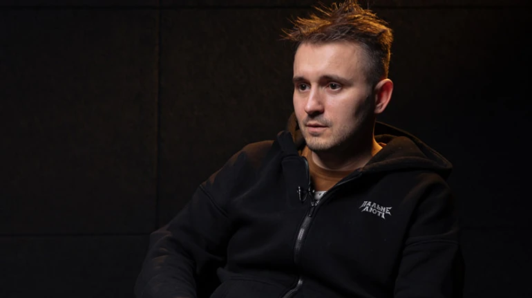 Денис Бігус: А чому ви вирішили, що війна мала змусити чиновників перестати красти?