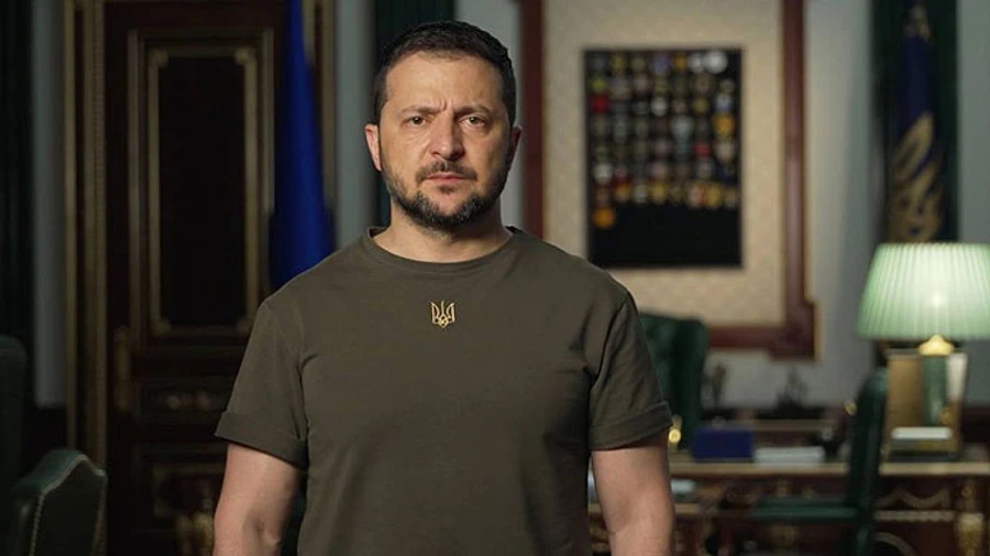 Новый пакет санкций ограничит доходы РФ в Европе − Зеленский