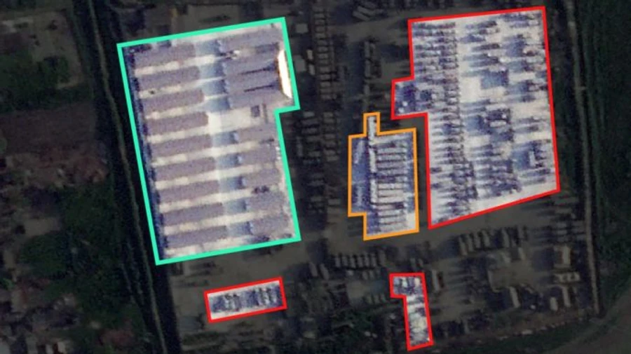 Росія стягнула зенітно-ракетні сили на північ Криму – Схеми