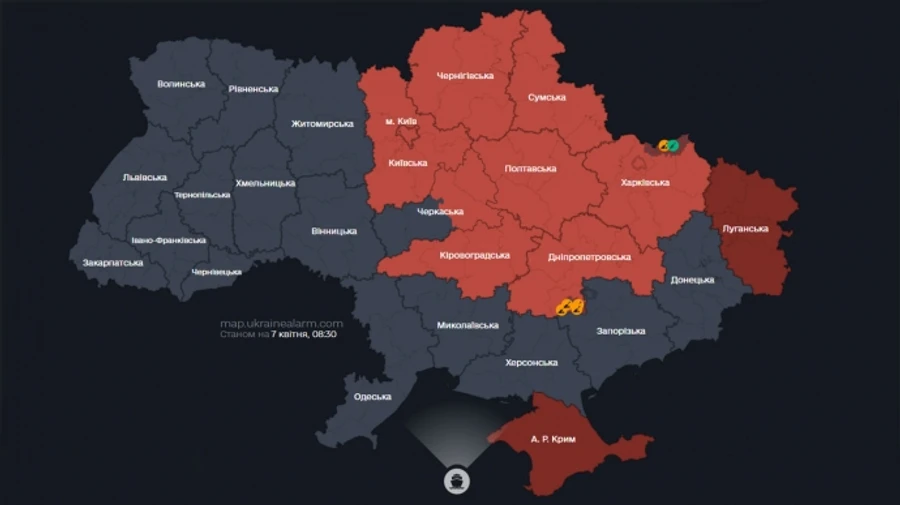 В Киеве и 8 областях звучала тревога из-за угрозы баллистики