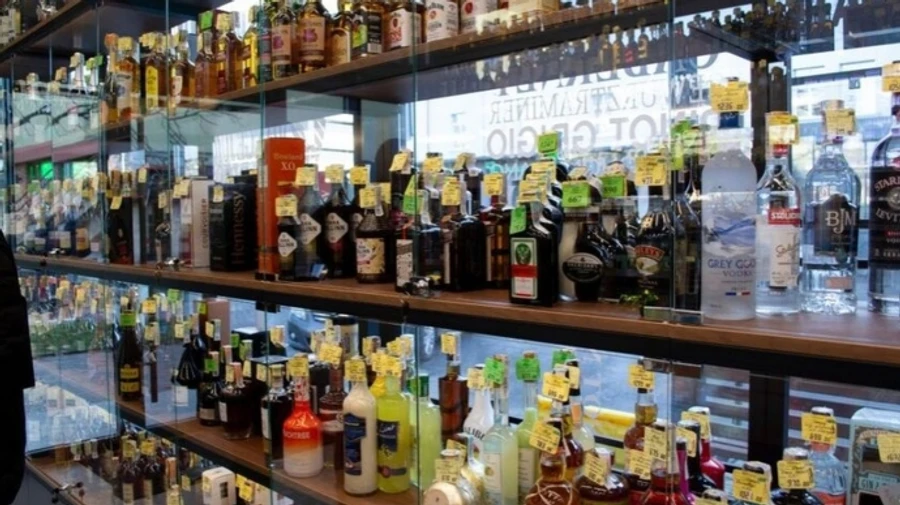 У Львові заборонили продавати алкоголь під час комендантської години, будуть нічні рейди