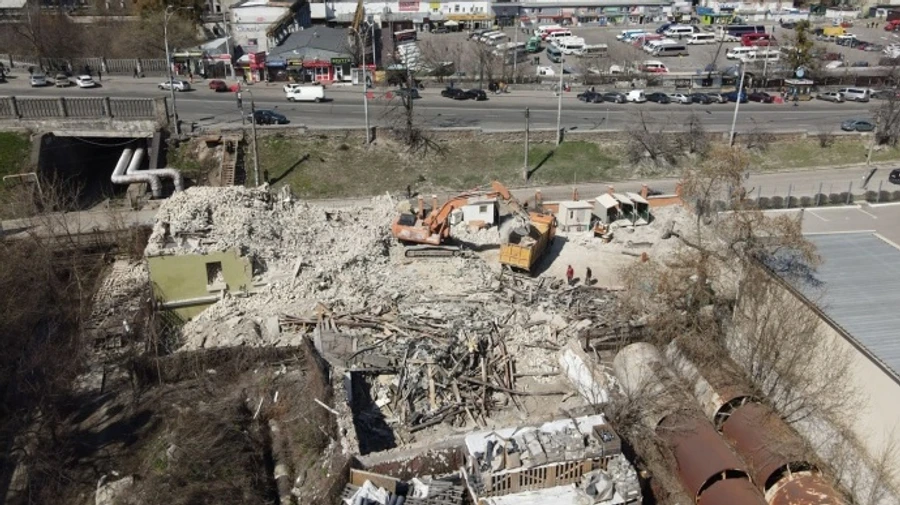 Нардепів просять вплинути на хаотичну забудову