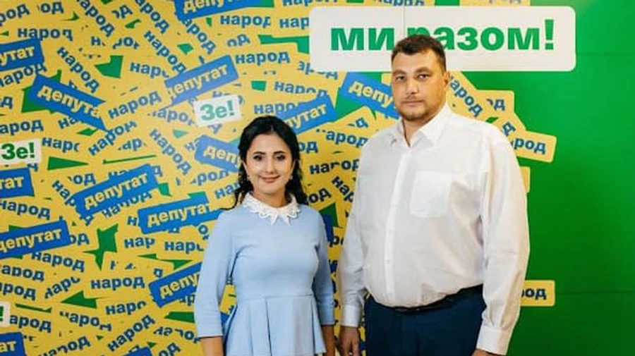 Мэр города на Виннитчине решил баллотироваться от слуг. Ему не разрешили, потому что он в Батькивщине