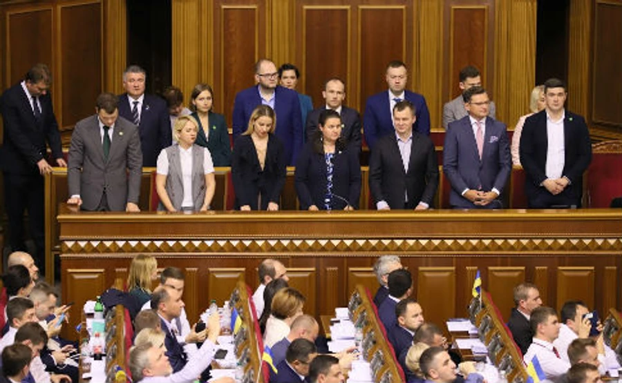 Засідання нового уряду закрили для журналістів