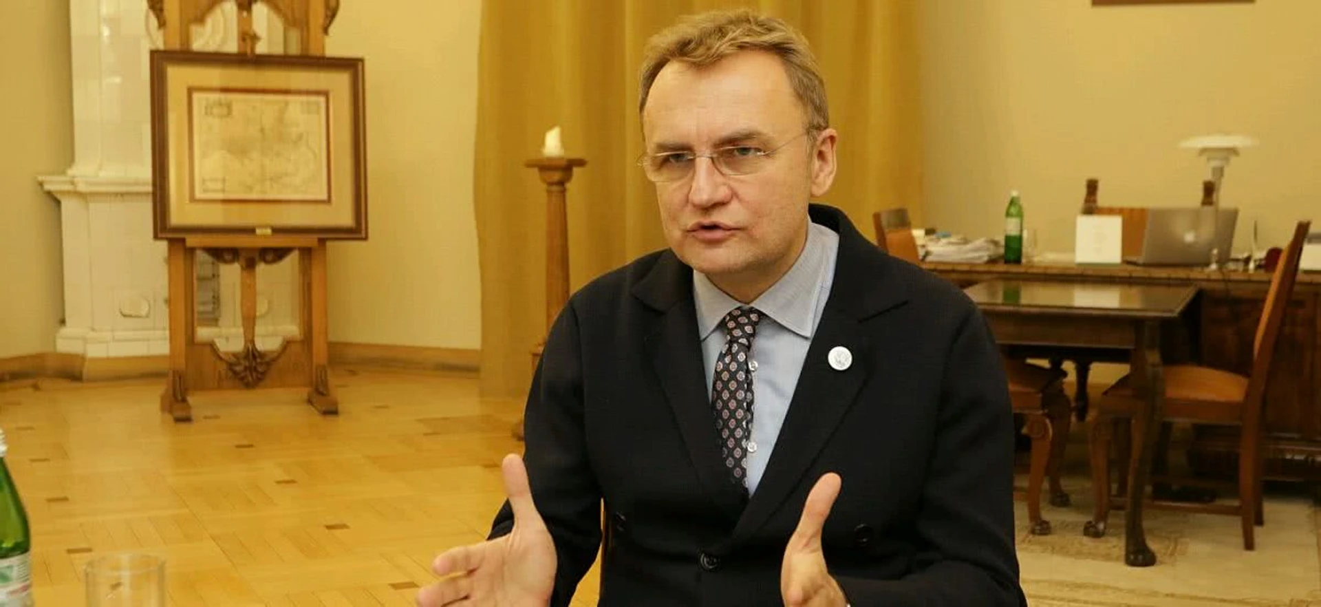 Один день з Андрієм Садовим. Як мер Львова працює в сміттєвій блокаді