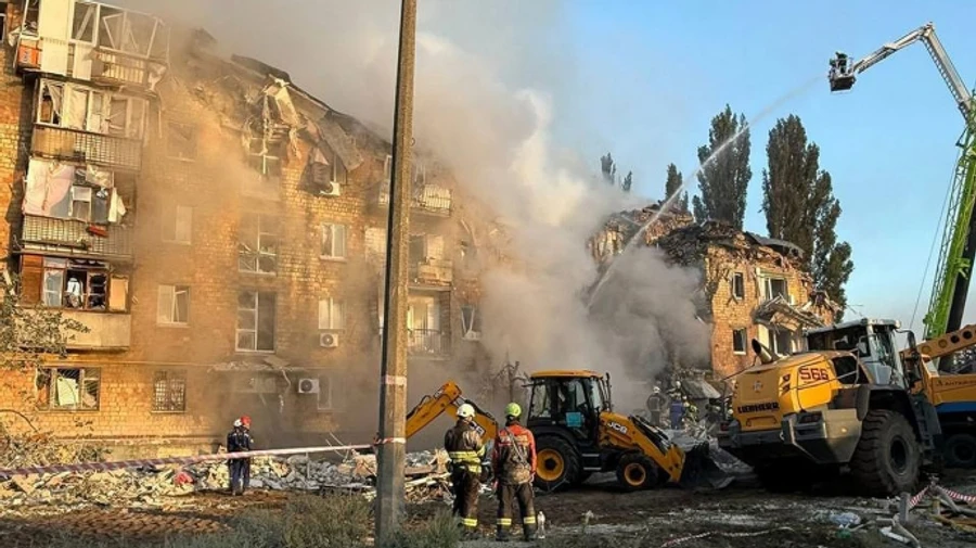 У Києві під завалами будинку шукають ще мінімум 3 людей – Клименко