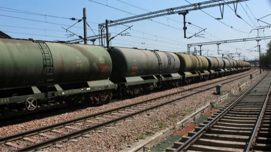 Belarusian fuel supplies to Russia reached record high in June