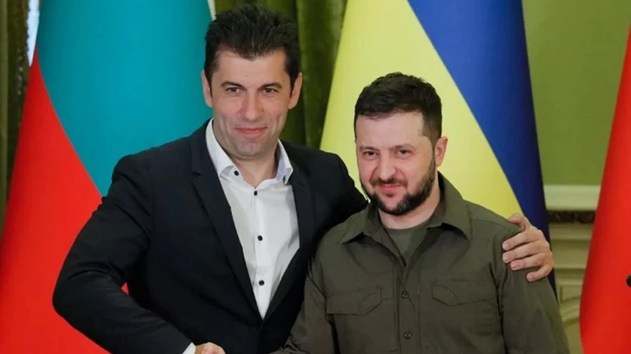 Экс-премьер Болгарии рассказал о поставках оружия в Украину несмотря на сопротивление в правительстве