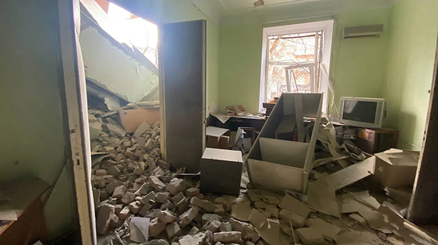 Russians attack Kherson Oblast 61 times, one killed and several wounded