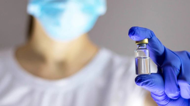 Медичний регулятор ЄС дав позитивний висновок щодо двох препаратів від COVID-19