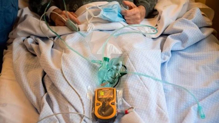 Родственники штурмовали Сovid-больницу в Николаеве: Минздрав отправляет чиновника проверить