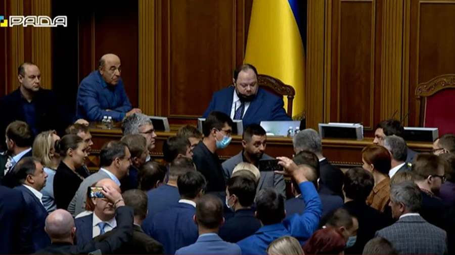 Рада взялася за деолігархічний законопроєкт