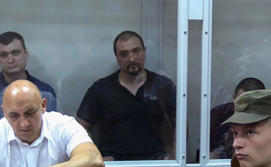 Розстріли на Майдані: підозрюваного екс-беркутівця відпустили додому