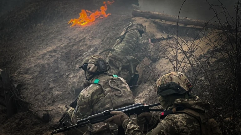 Ukrainian defence forces take measures to prevent encirclement near Uspenivka, Donetsk Oblast