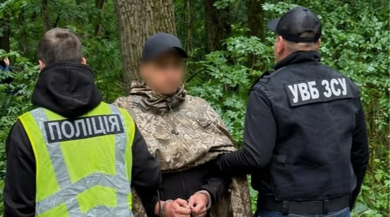 ВСП: Екскомандира 155-ї ОМБр підозрюють у причетності до викрадення та вбивства цивільних