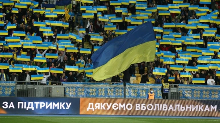 Уряд розглядає повернення вболівальників на стадіони