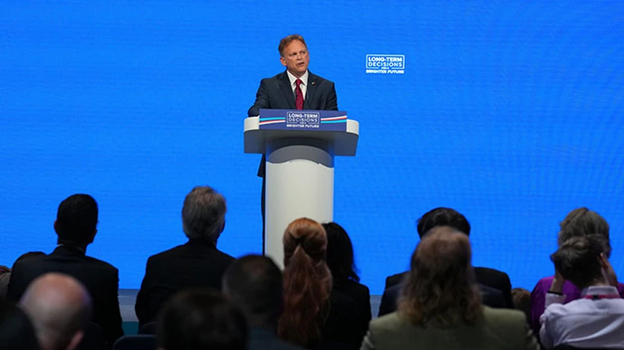 UK to deploy RAF Typhoon fighters to Poland