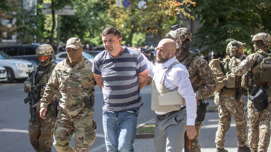 Захоплення Кабміну з гранатою: ветерану оголосили підозру