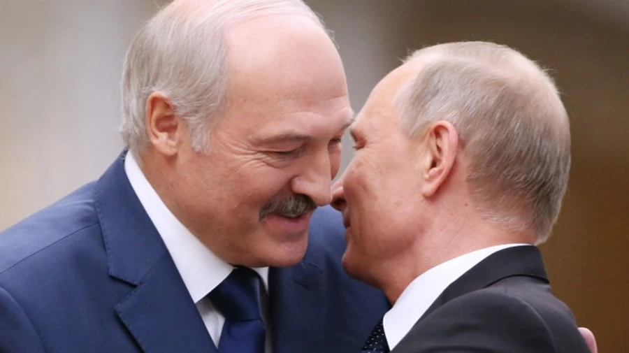 В Кремле настаивают: визит Лукашенко не для слияния, а для союза двух стран