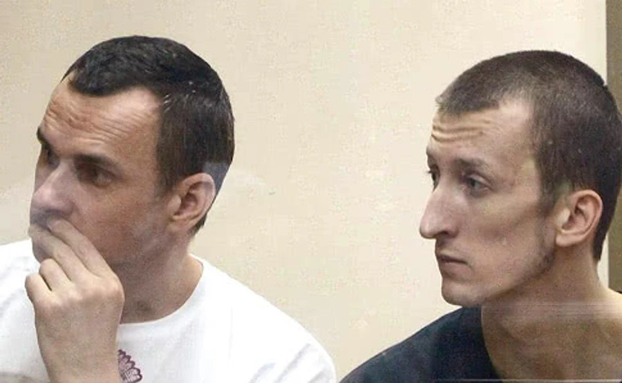 Сенцова и Кольченко готовят к этапу - МИД