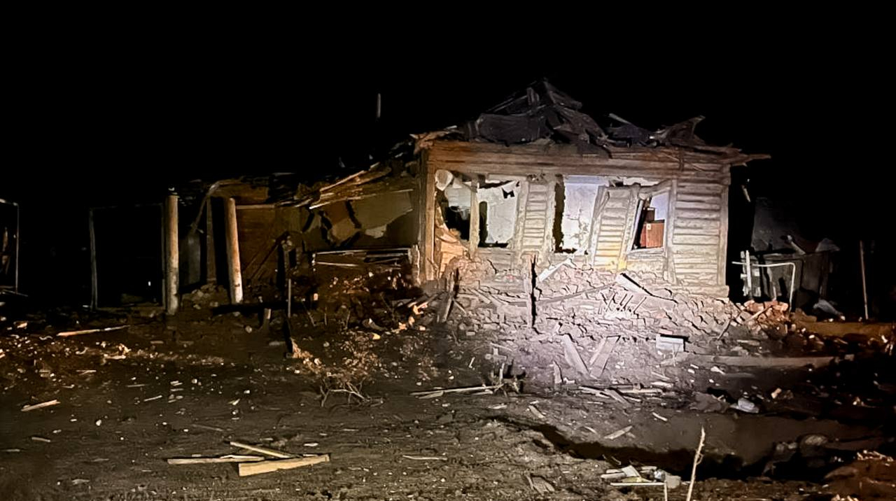 Russians injure one child and eight adults in Sumy Oblast