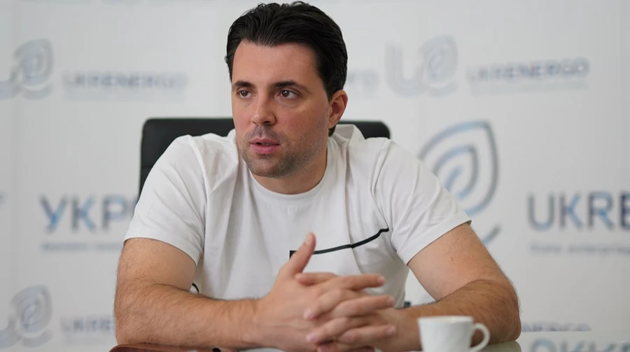 The former head of Ukrenergo went to the first interrogation: he says that he has the status of a witness