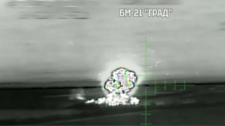 Лазари НГУ показали уничтожение вражеского Града: зрелищная детонация