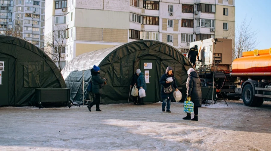 У Києві за день до пунктів обігріву звернулися 9 тисяч людей – Зеленський