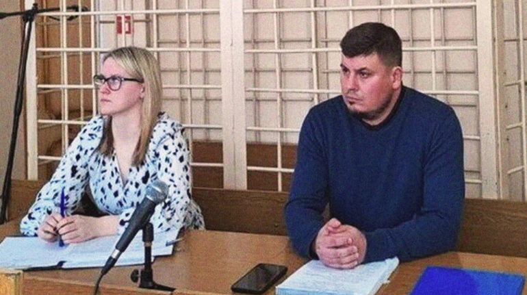 У Росії тренер дитячої футбольної команди програв зібрані батьками гроші у казино