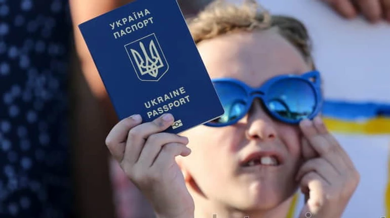 Паспорти в законі. Чому множинне громадянство не порушує Конституцію та що має змінитися