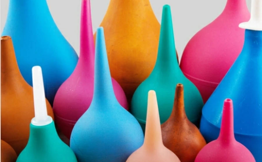 РФ сняла санкции из соратников Медведчука и запретила украинские клизмы