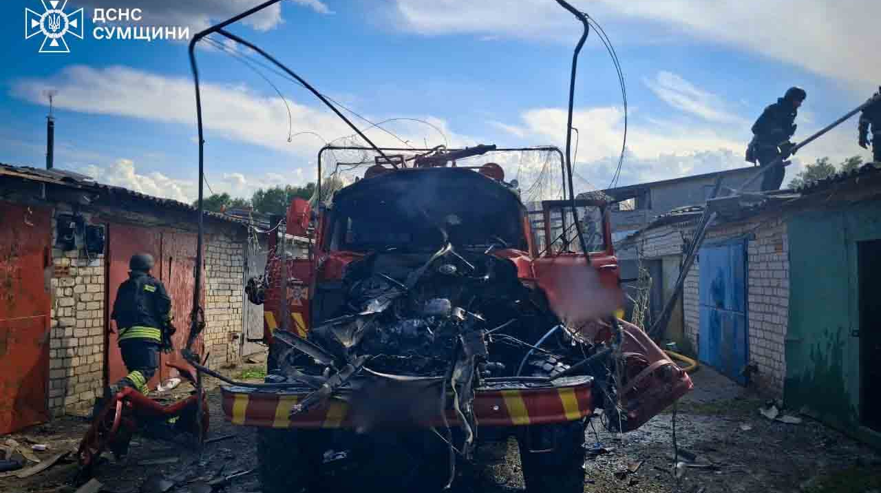 На Сумщині дрони атакували АЗС і людей: троє постраждалих