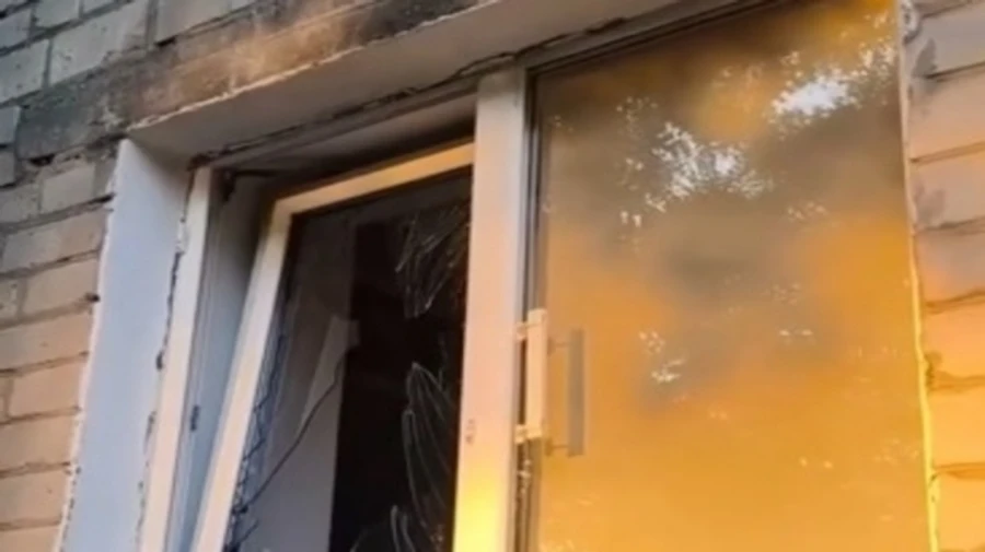 High-rise building and student accommodation damaged in Russian attack on Zaporizhzhia – video