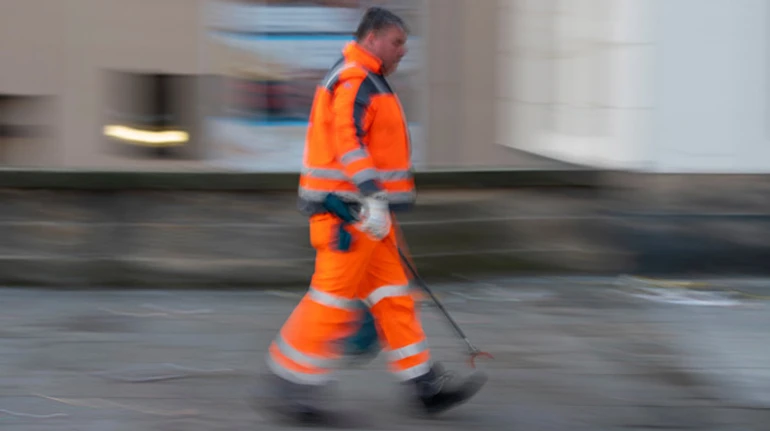 Рада легализует домашних работников. Что это значит и кого касается?