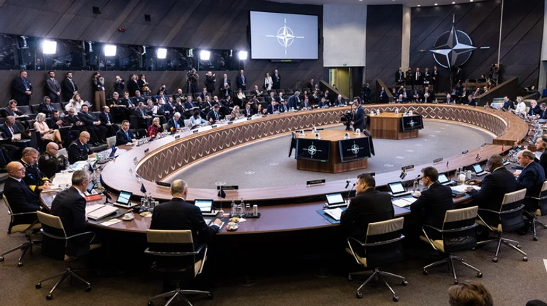 На безпеці не заощаджують: про що домовились міністри оборони країн НАТО