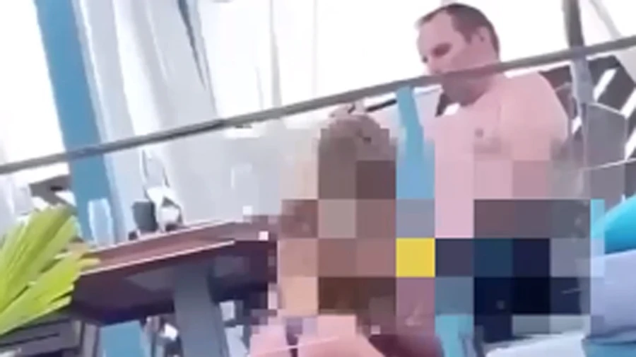 Іноземця та українку судитимуть за публічні пестощі на пляжі в Одесі