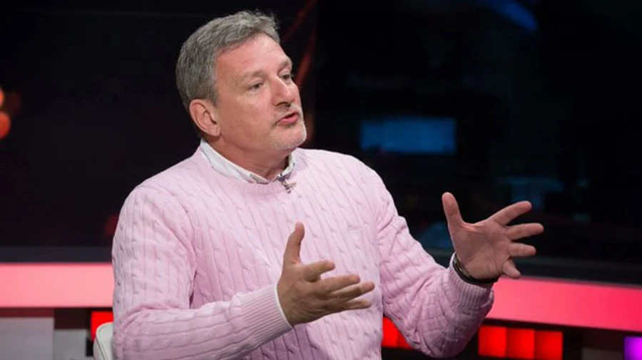 У мережі підловили сторінки, які хвалили Пальчевського, а потім почали його мочити