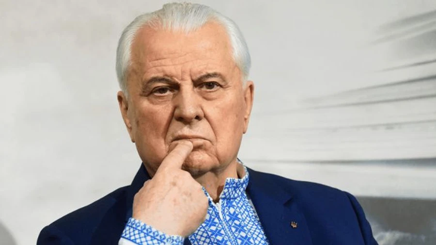 Кравчук не исключает изменений в украинской делегации в ТКГ