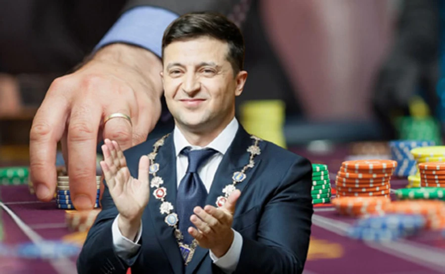 Зеленский поручил за месяц легализовать казино и добычу янтаря