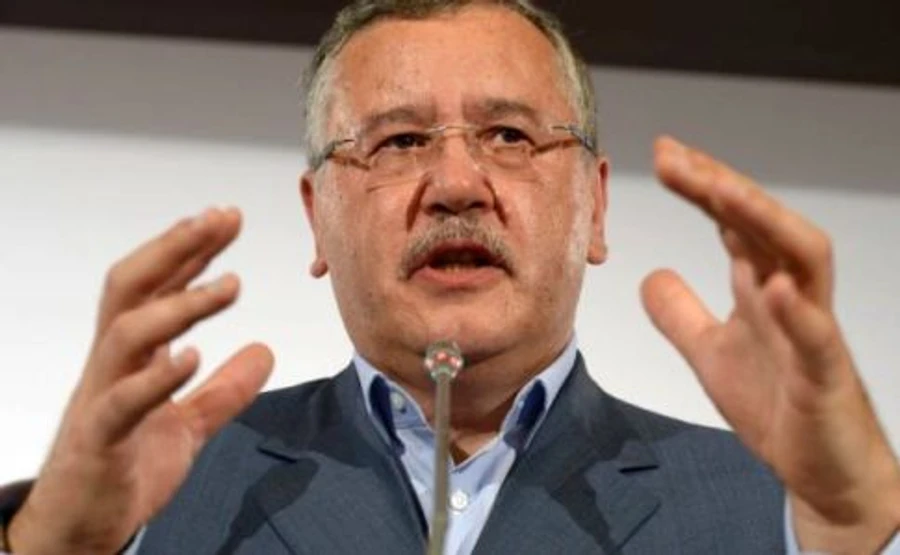 Гриценко о нападении на него: Это и есть твоя мобилизация, Петр?