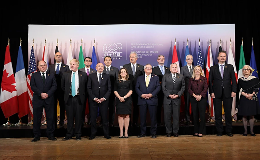 Большая семерка готова расширить санкции в отношении России