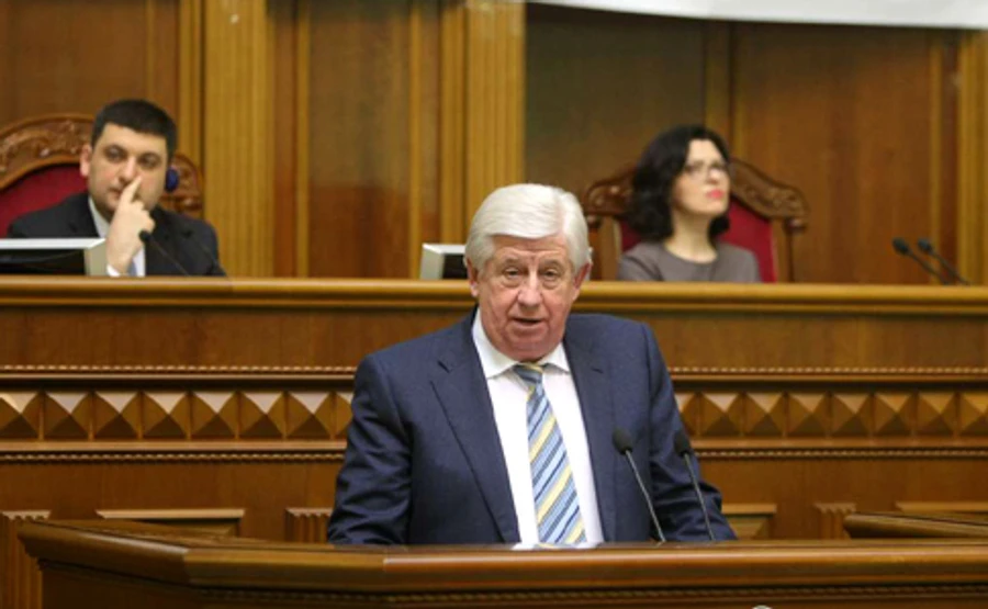 Гройсман відклав відставку Шокіна до кінця місяця